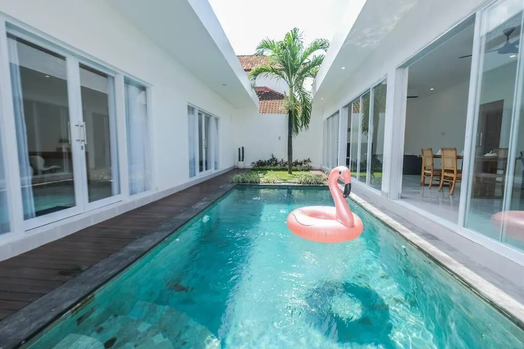 Villa Akmali Seminyak Drupadi 2 Bedrooms W/Pool 5Mins To Beach