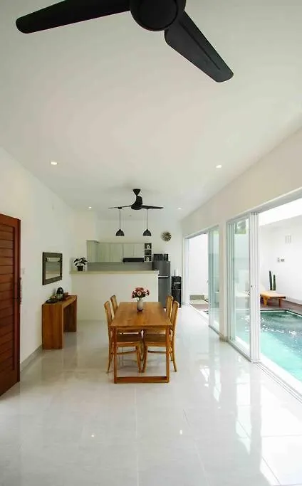 Villa Akmali Seminyak Drupadi 2 Bedrooms W/Pool 5Mins To Beach