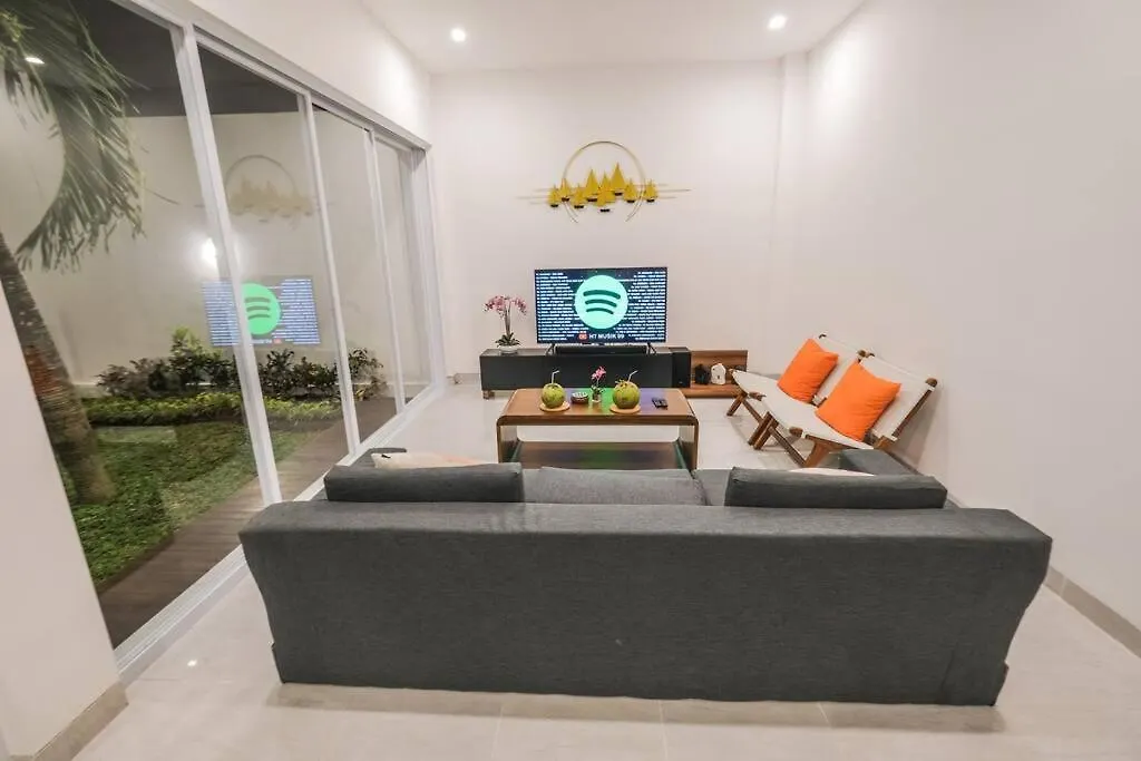 Villa Akmali Seminyak Drupadi 2 Bedrooms W/Pool 5Mins To Beach