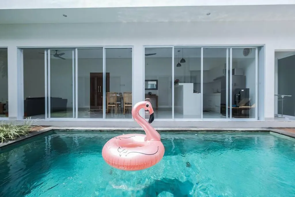 Villa Akmali Seminyak Drupadi 2 Bedrooms W/Pool 5Mins To Beach 0*, Seminyak (Bali) Indonesia